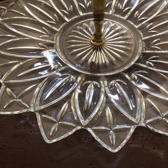 Vintage (antique) crystal layered serving dish - Picture 3 of 7